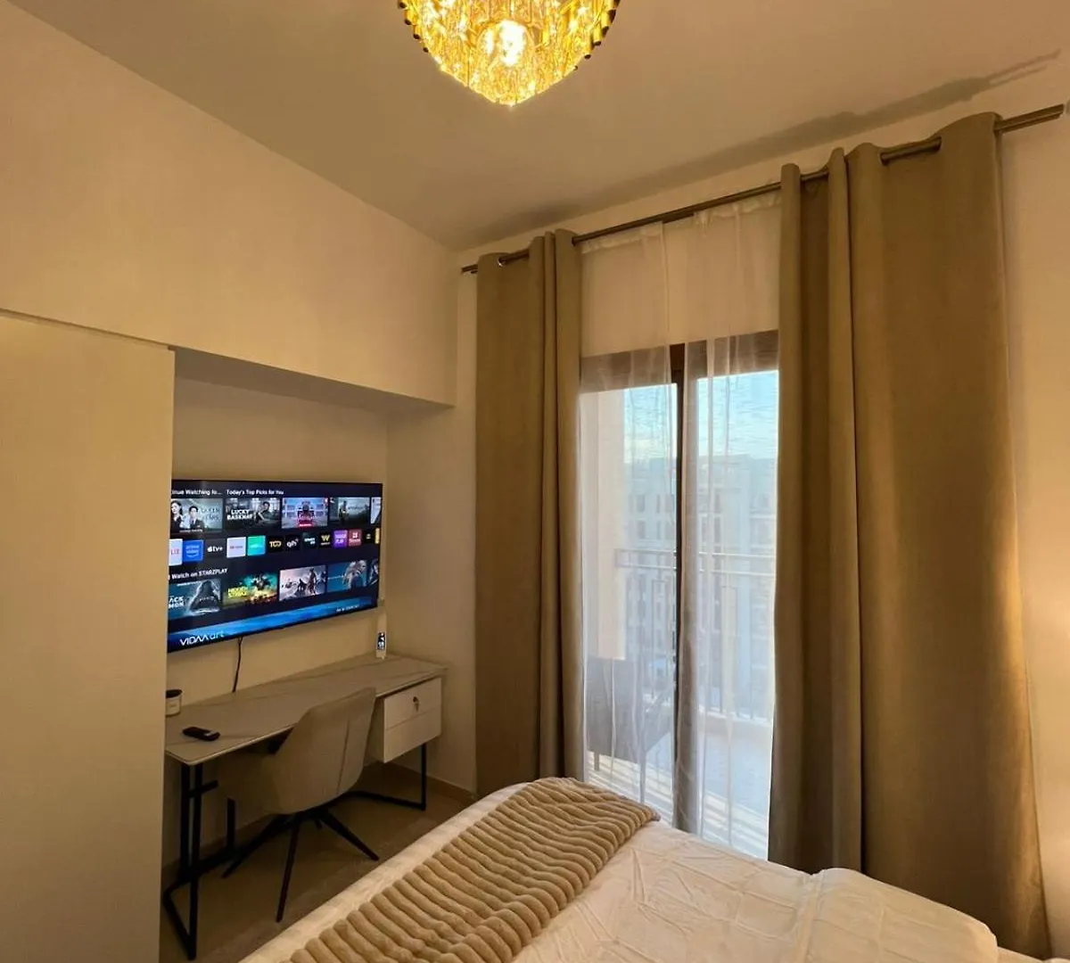 Luxury 2 Beds Nshama Zarha Breeze 3B1 Apartment Dubai