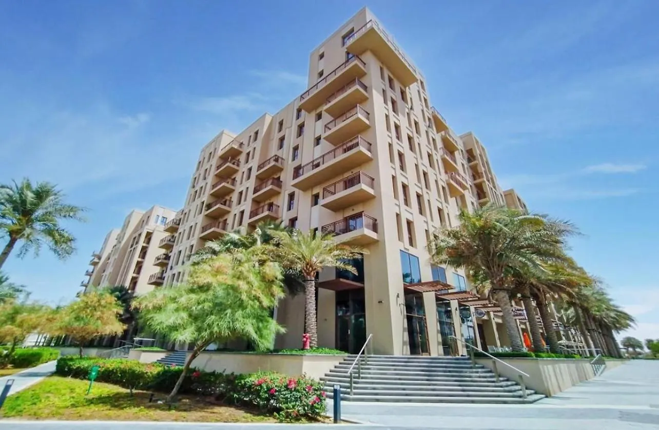 Luxury 2 Beds Nshama Zarha Breeze 3B1 Apartment Dubai United Arab Emirates