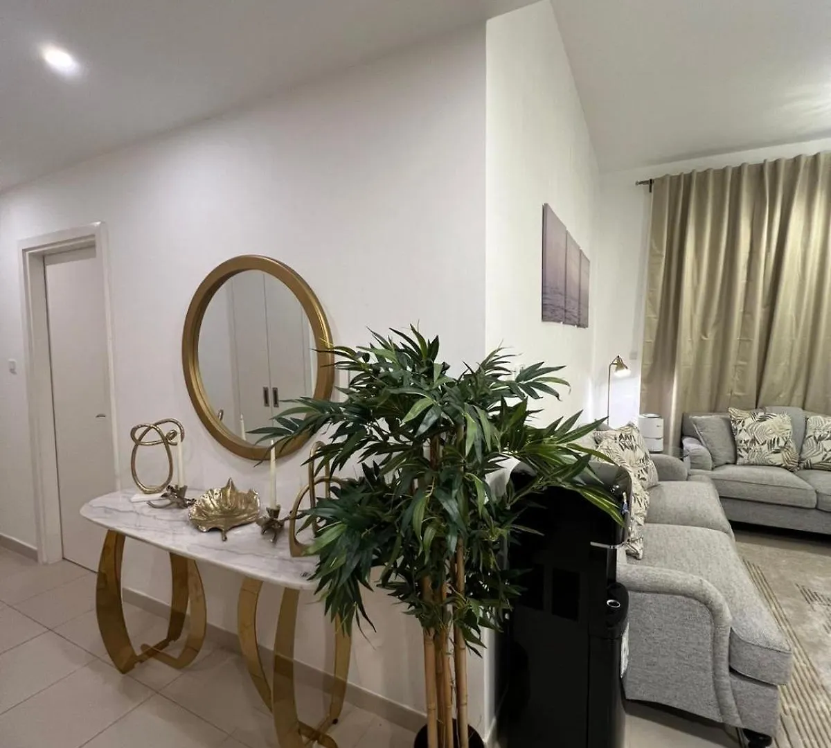 Luxury 2 Beds Nshama Zarha Breeze 3B1 Apartment Dubai 0*,