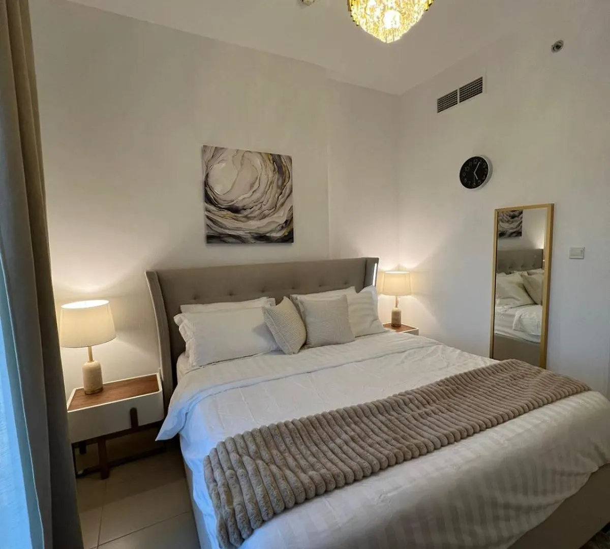 Luxury 2 Beds Nshama Zarha Breeze 3B1 Apartment Dubai