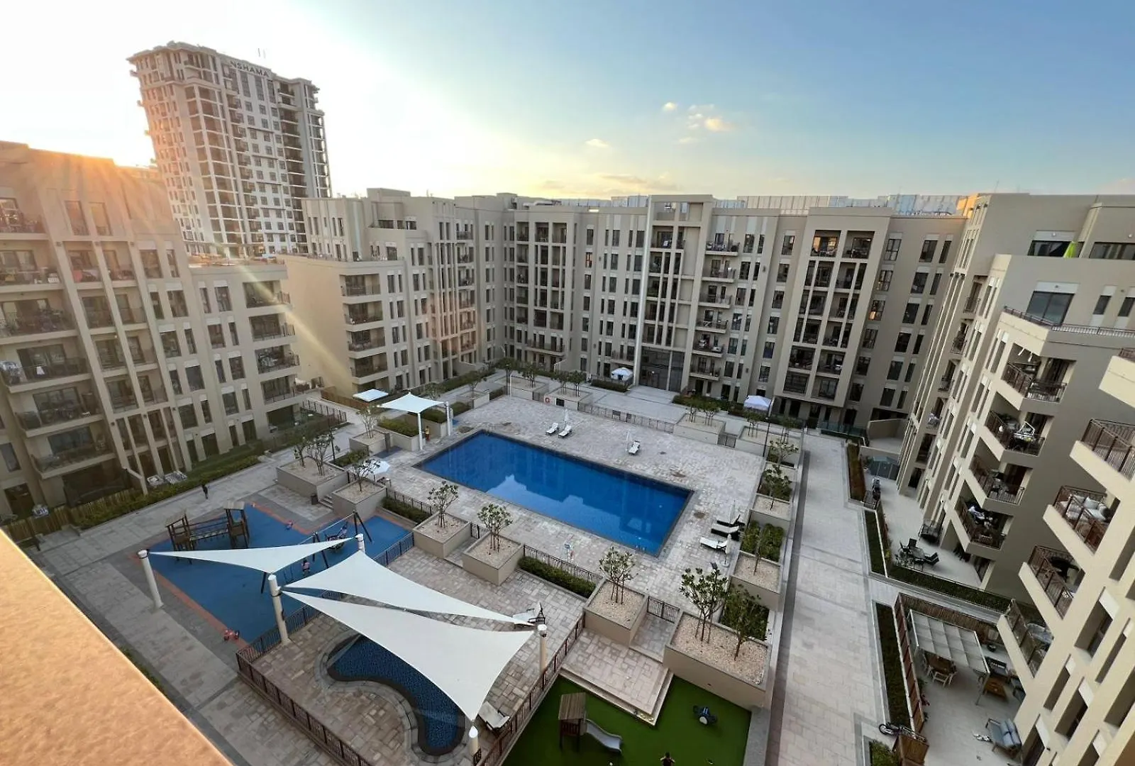 Luxury 2 Beds Nshama Zarha Breeze 3B1 Apartment Dubai United Arab Emirates